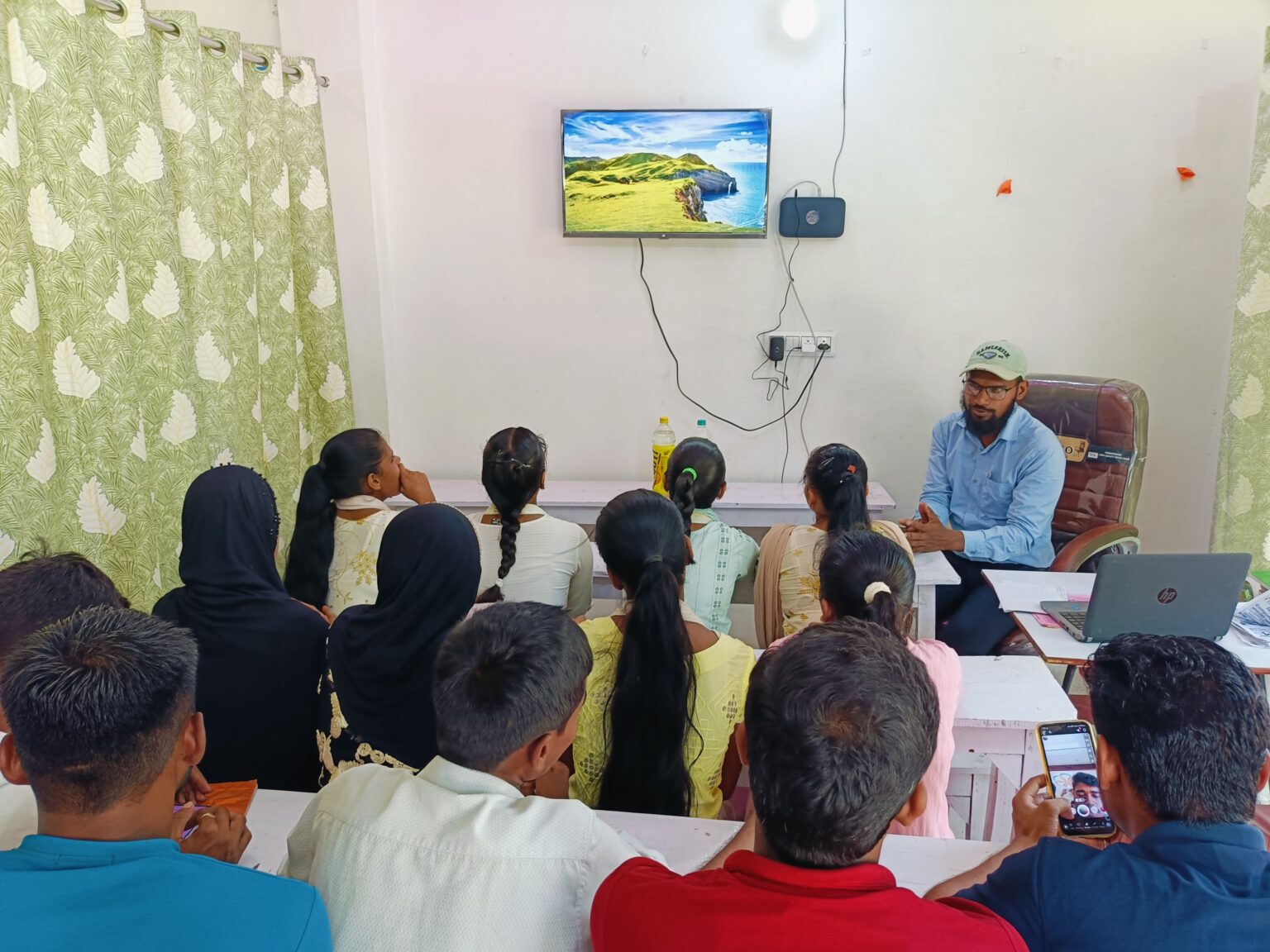 कंप्सयूटर कोर्स के साथ सभी सरकारी नौकरी के फॉर्म व जॉब में काम आने वाला ...